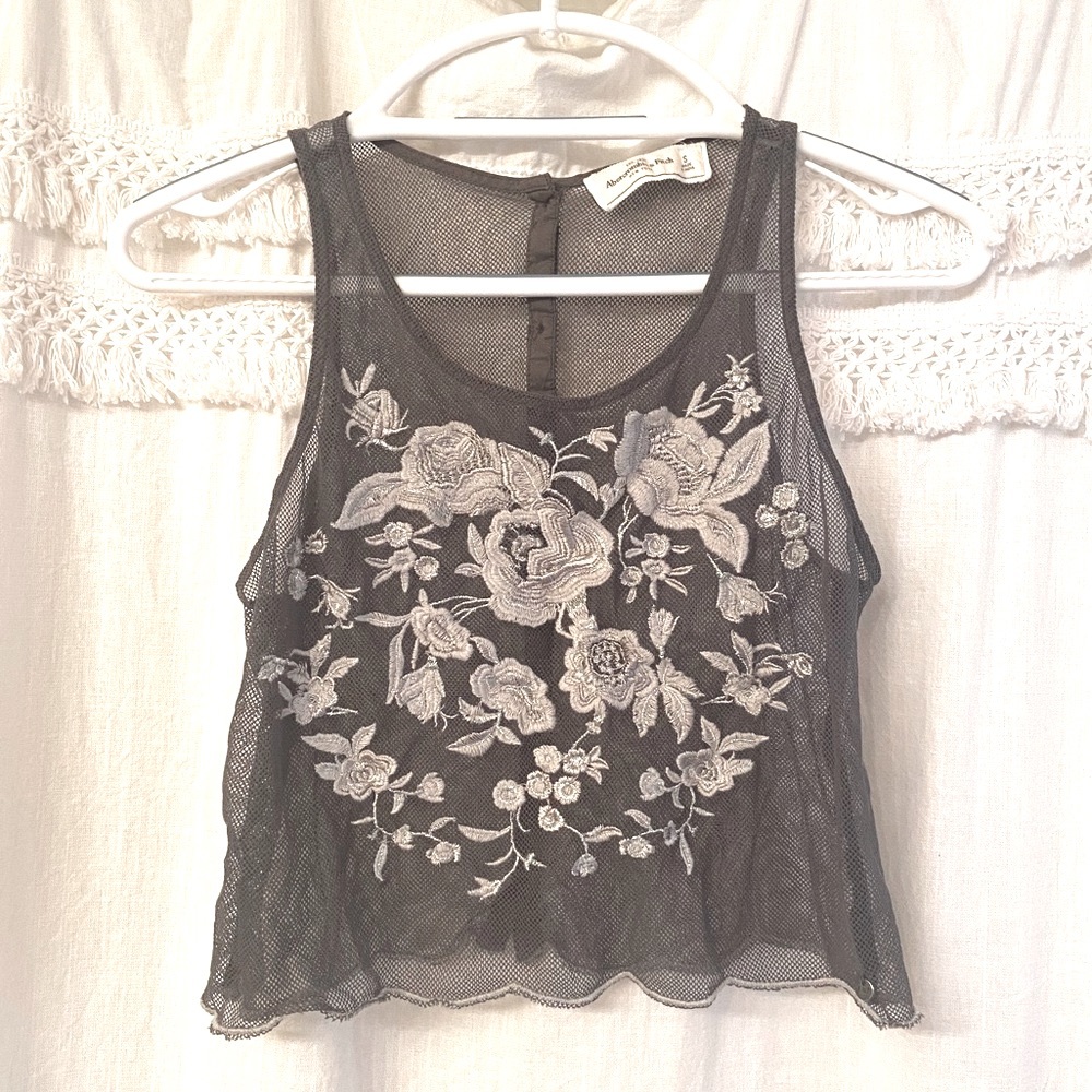 A&F Embroidered Jody Shine Tank, Grey